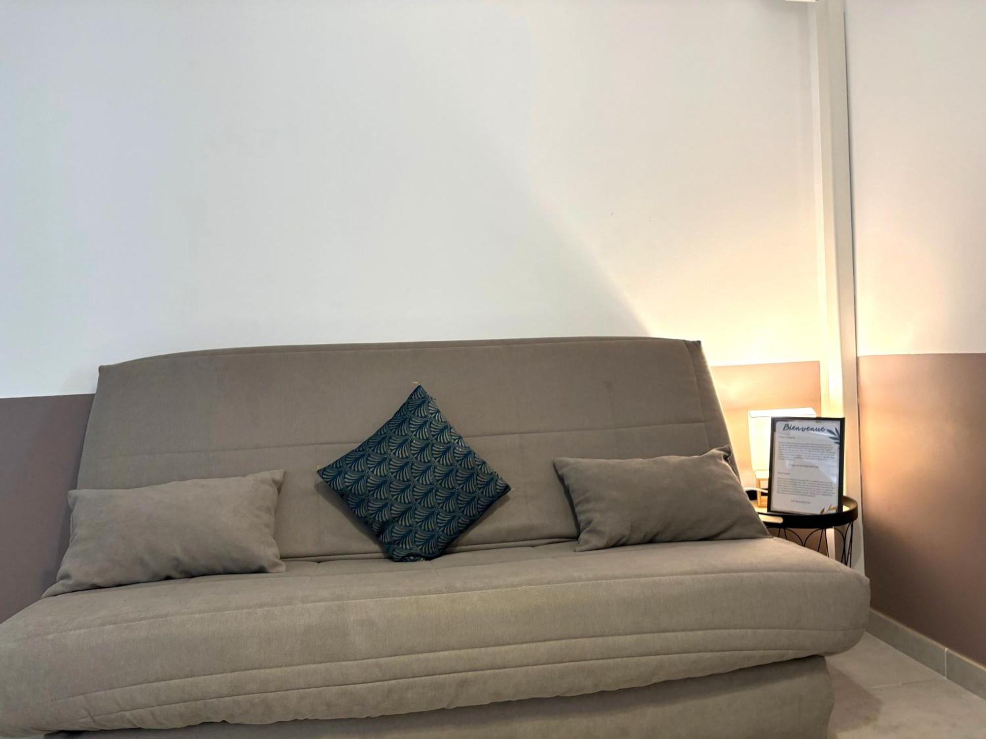 L'Amazone Studio Plein Centre Plages A 2Min Clim Wifi Sur Le Port - Top Prosconciergerie- Λα Γκραντ-Μοτ Εξωτερικό φωτογραφία